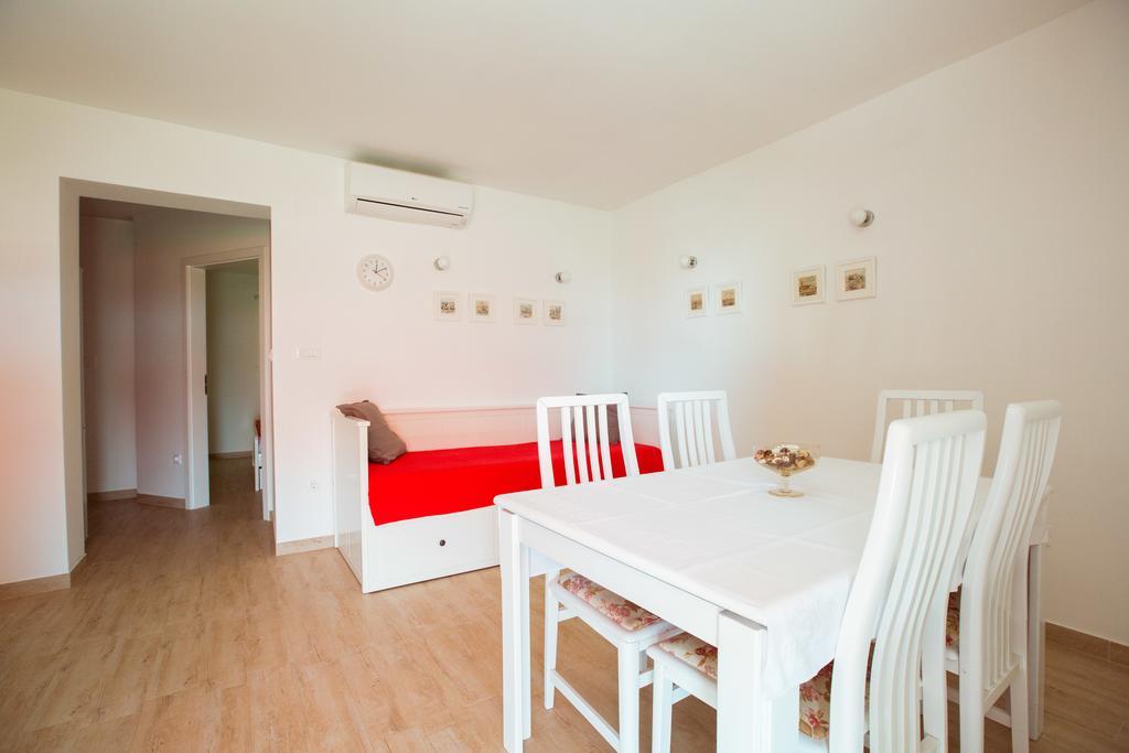 Apartments Irina Ičići المظهر الخارجي الصورة